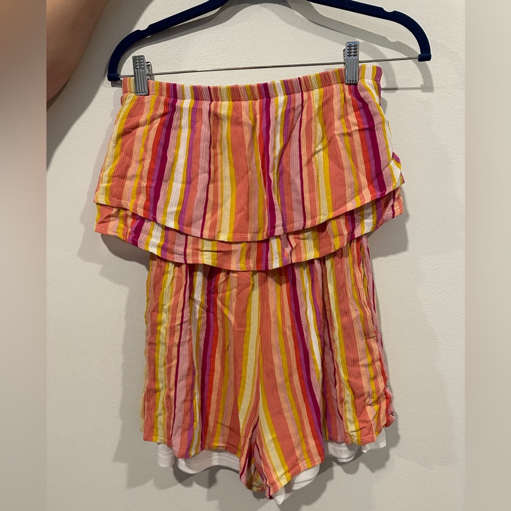 Davi and Dani Size Medium Romper